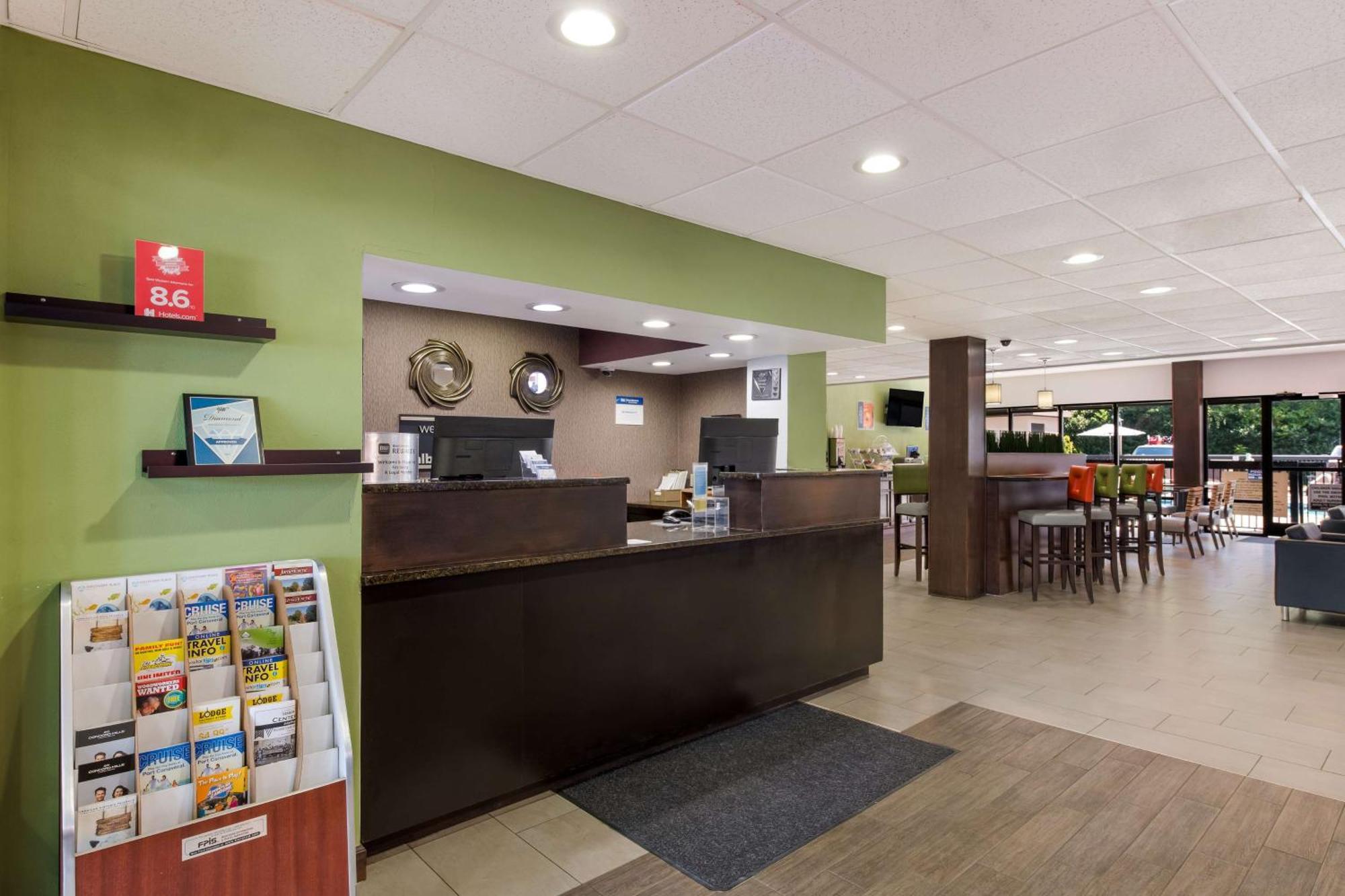 Best Western Albemarle Inn Esterno foto