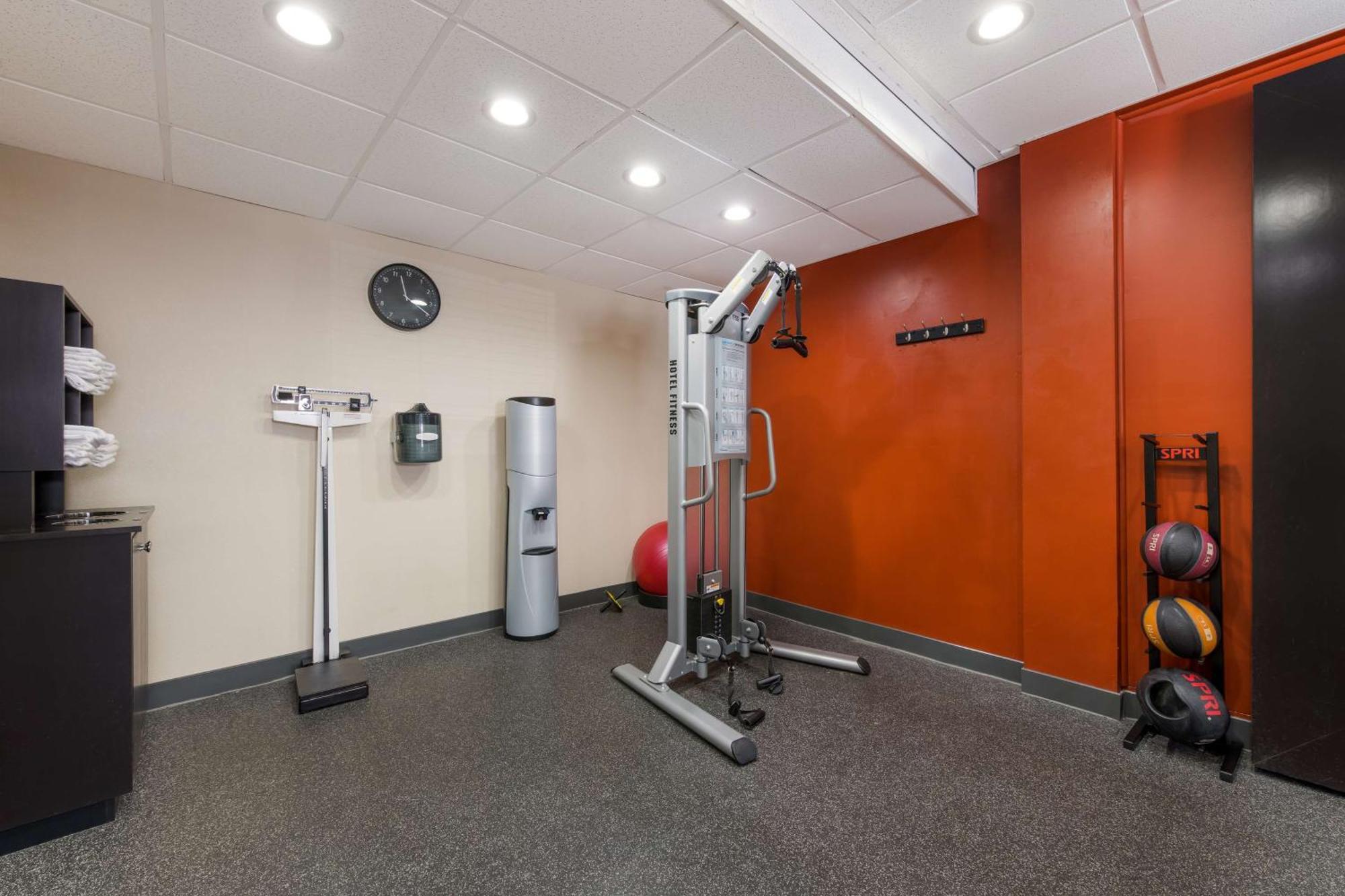 Best Western Albemarle Inn Esterno foto
